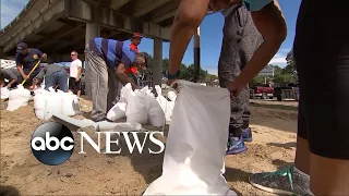 New Orleans and Gulf Coast brace for approaching storm