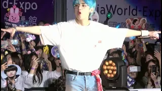 4k 190323 LOVE YOURSELF 홍콩 So What & Anpanman BTS V (태형 focus)