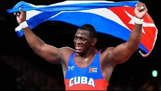 Cuba -  Campeón Olímpico, Mijaín López conversa con presidente cubano, Miguel Díaz-Canel