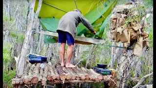 Swamp Survival Shelter… Overnight Camping In A Wetland