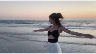 sea, swallow me // beach day // mini vlog ˚ʚ♡ɞ˚