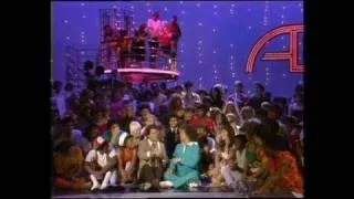 Dick Clark Interviews Richard Simmons - American Bandstand 1982