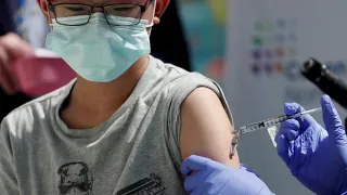 Moderna to seek COVID vaccine authorization for teens