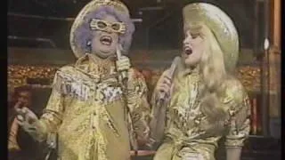 Dame Edna & Jerry Hall - Stand By Your Man