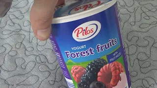 Pilos Yogurt Forest fruits with Fruit Pieces 400 g Unboxing and Test