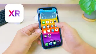 Unboxing iPhone XR 256GB in Mid 2021 + Accessories | Better value than iPhone 13! 💸📱