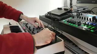 Acid Roland Gaia SH-01 & Uno Synth (Feat. Roland Aira Mx1,Tr8s) Jam Session