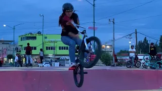 Visite a mis amigos de Haz Bmx🔥 y esto fue lo qué pasó!🦄 Abii Nieto Bmx