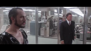 Superman 2 - Zod smashes Daily Planet