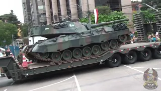 DESFILE DE VIATURAS DO EXÉRCITO EM CURITIBA - 7 DE SETEMBRO