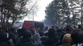 Migrants Crowd Around Van as Aid Distributed at Poland-Belarus Border