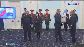 Сегодня родным Героя России Николая Данильченко была передана медаль "Золотая Звезда"