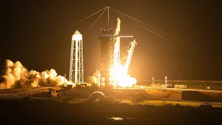 SpaceX-Rakete bringt erstmals Touristen ins All | AFP
