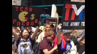 Manny Pacquiao fans ready to enter MGM Grand