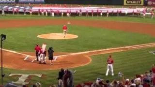 Nolan Ryan Throws Out First Pitch of ALCS