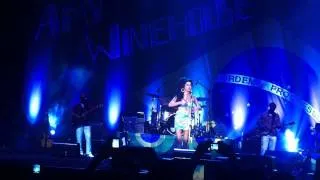 Amy Winehouse - Boulevard of Broken Dreams (HSBC Arena - RJ 11/01/2011)