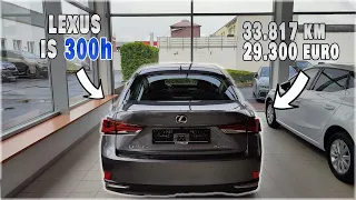 LEXUS IS 300h 2017 33.900 km - ce oferă?