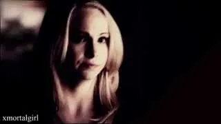 Damon and Caroline | 5x18 AU scene