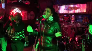 Secret Service performs ~  You shook me all night long ~ Cover by AC/DC