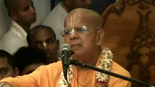 श्रीनृसिंहदेव भगवान से क्या प्रार्थना करनी चाहिए || HH Gopal Krishna Goswami Maharaj