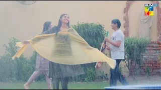 Barish Mein Bheegna Acha Lagta Hai...! #samikhan #maheensiddiqui - Dooriyan - HUM TV