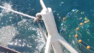 maniobra de barco convencional,oficio de merluza ( Atlántico sur Argentino)