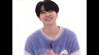 Got7 Youngjae aegyo challenge [Weekly Idol ep 457]