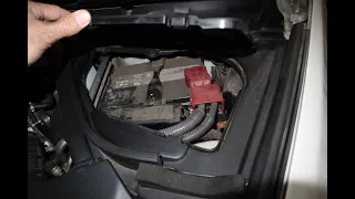 How to disconnect the battery on your car if you have to store it for Corona lockdown