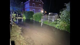 Wir sind in der Mühlbachstraße im Stadtteil Öpitz von Pößneck.