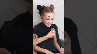 Halloween spider bun hair🎃😍🕸️#shorts #hairstyle #halloween | tiktok sweethearts_hair