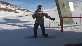 EXPLICACIÓN DE COMO SE DEBE COGER UN ARRASTRE CON LA TABLA DE SNOWBOARD