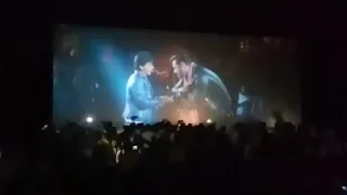 Fans Dance In Cinema Hall While Watching Salman Khan Shahrukh Khan Danching Together In Zero