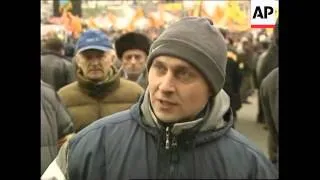 Thousands of pro-Yushchenko supporters rally