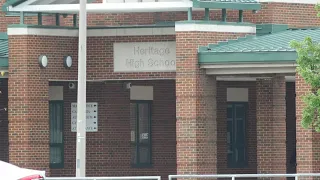 Students Head Back to Heritage High School Following Shooting to Gather Belongings