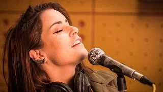 Lucie Jones - Never Give Up On You (Eurovision 2017 UK)