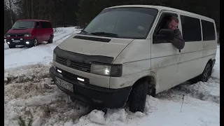 VW T4 ЧТО ОН ДЕЛАЕТ!!! НА ЛЕТНЕЙ РЕЗИНЕ ПО СНЕГУ!!!