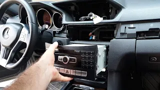 How to remove the Comand on Mercedes W212 / Removing the standard car radio Mercedes W212