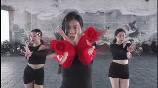 JISOO FLOWER - COVER & CHOREO BY BABY THOR