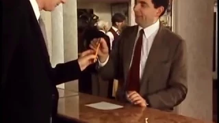 Mr. Bean Giving Tip |Funny clip - Mr. Bean official