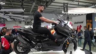 New 2024 YAMAHA TMAX 560 scooter in EICMA show