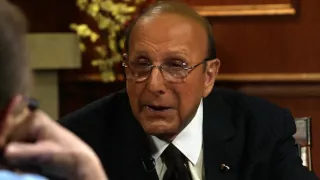 Clive Davis On Final Conversation With Whitney Houston | Larry King Now | Ora TV