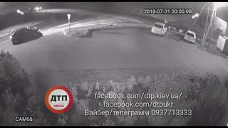 Видео момента смертельного #ДТП с участием мотоциклиста под Киевом в Ирпене: напомним, тридцатилетни