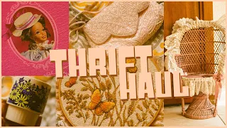 thrift haul | vintage, home decor, vhs tapes, 90s barbie