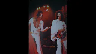 Queen Live at Nippon Budokan Tokyo May 1, 1975