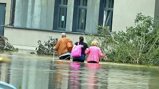 Rückblick- erster Tag nach der Flutkatastrophe in Bad Neuenahr 2021 No Comment