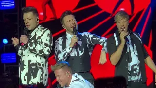 Westlife - Uptown Girl (LIVE IN MANILA 2023) [1080p]