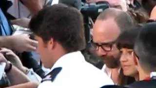 Paul Giamatti signs autographs at movie premeire for " BARNEY'S VERSION", TIFF - 2010