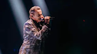 Dave Gahan sings to fan at Atlas Arena concert In Lodz Poland