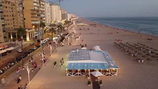 Cádiz a 24 metros - Playa Victoria por la tarde