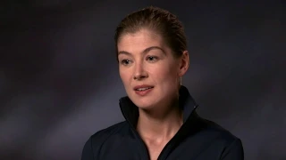 Rosamund Pike: A PRIVATE WAR